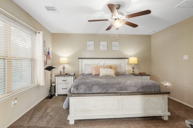 Building Photo - 1766 Parkside Shrs Ln