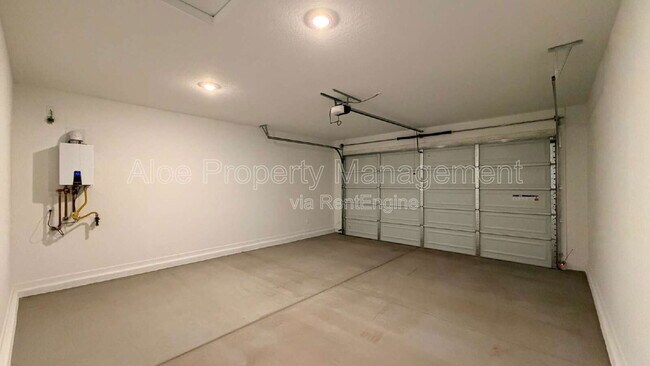 Building Photo - 2379 Fortana Dr