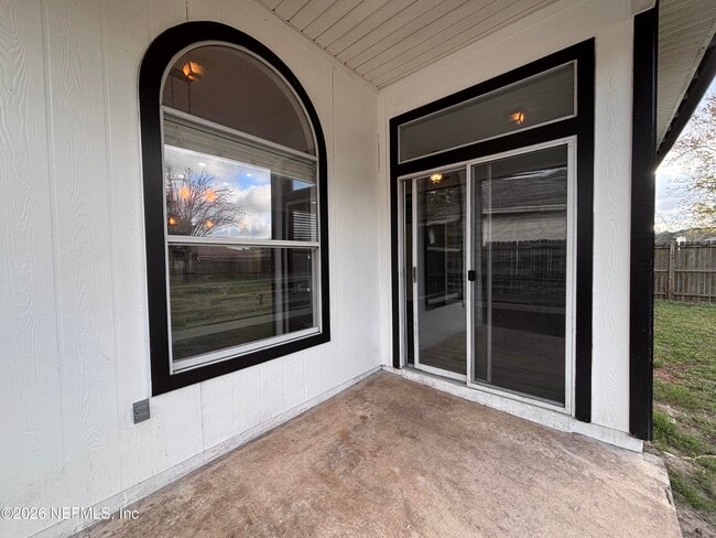 Building Photo - 612 Morning Mist Way