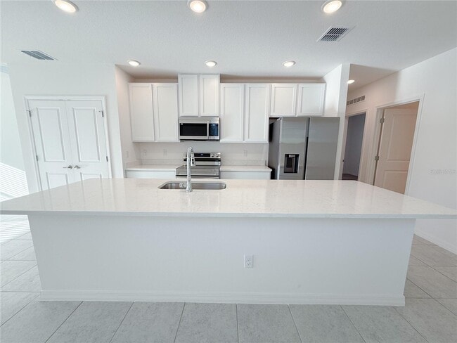 Building Photo - 3954 Sagefield Dr