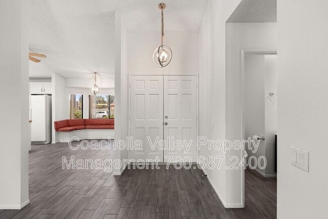 Building Photo - 43922 Warner Trail