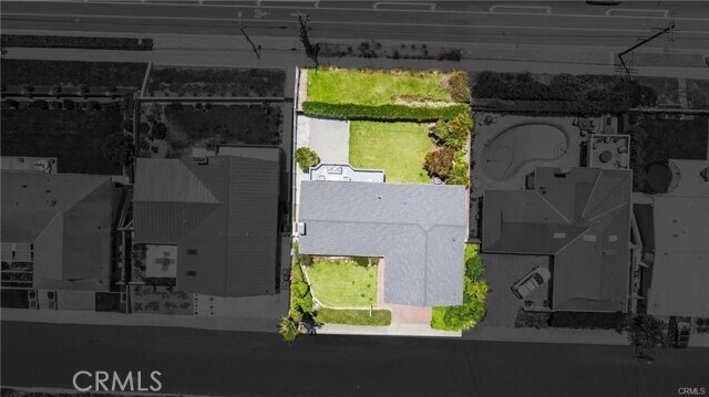 Building Photo - 2145 McRae Dr