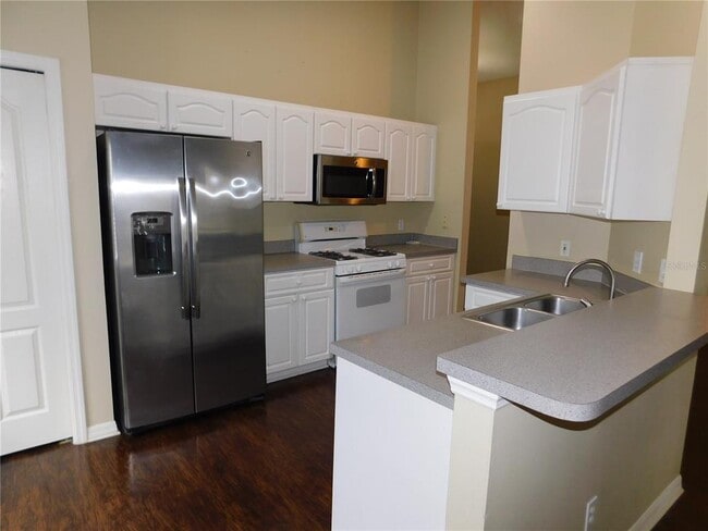 Building Photo - 24425 Karnali Ct