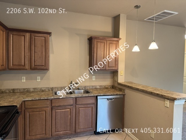 Building Photo - 2206 SW 102nd St