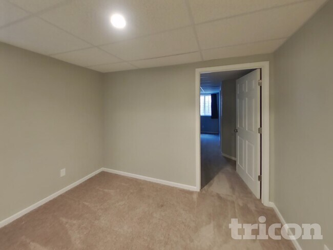 Building Photo - 4331 Clearbrook Ln
