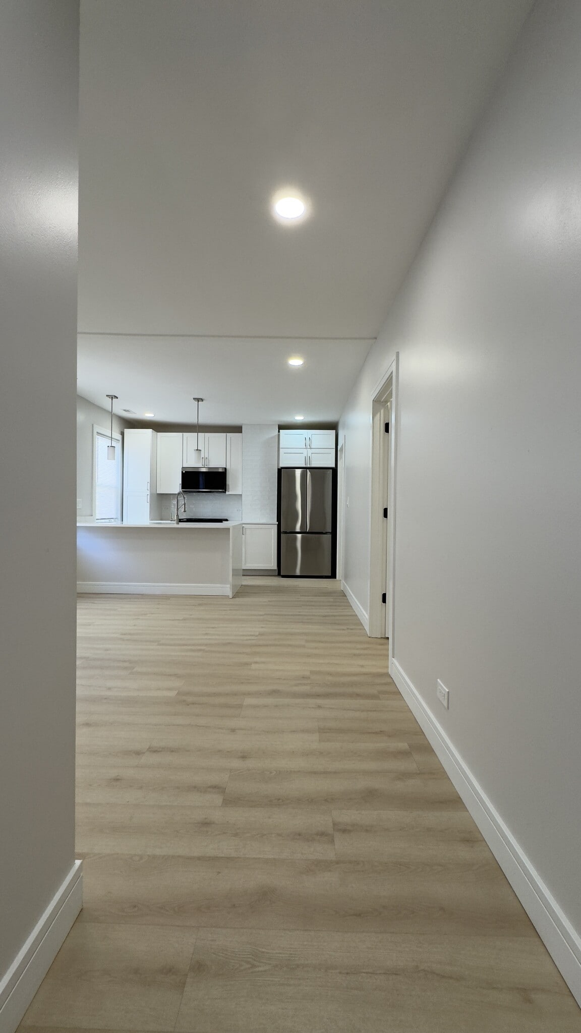 Livingroom-eating area view - 2310 W 21st St