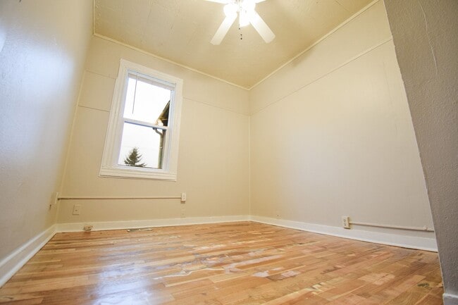 Building Photo - Charming 2 Bedroom House in North Portland