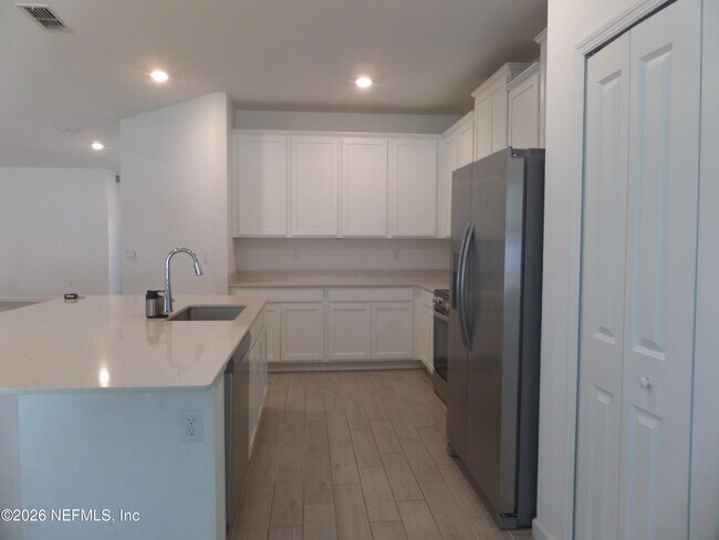 Building Photo - 1495 Huntley Holw Dr