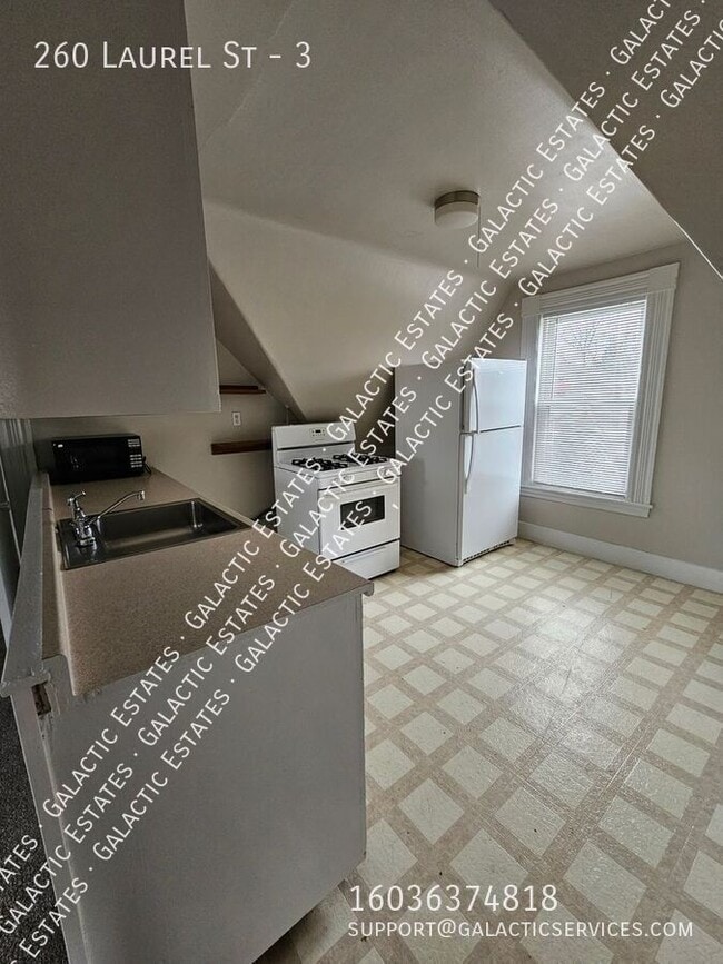 Building Photo - 260 Laurel St