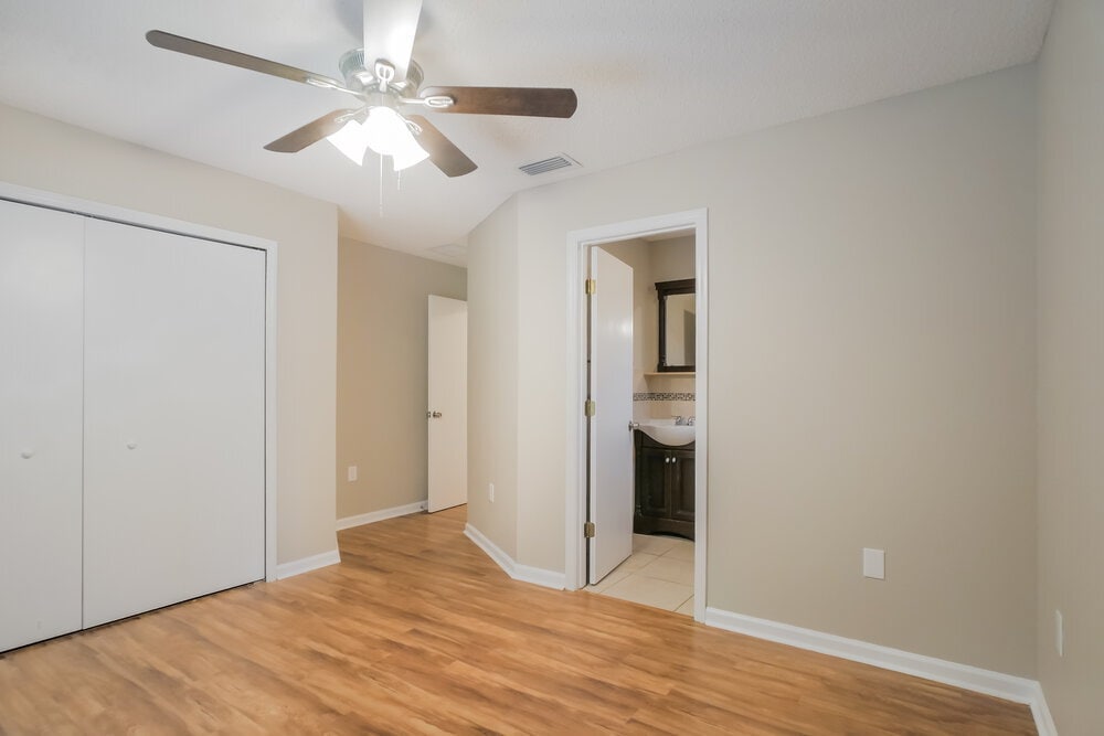 Building Photo - 820 Wynfield Cir