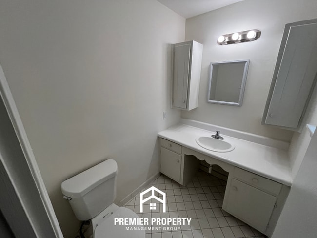 Building Photo - Spacious 3BR/2BA Home with Den & Living Room | Brick Fireplace & Large Yard
