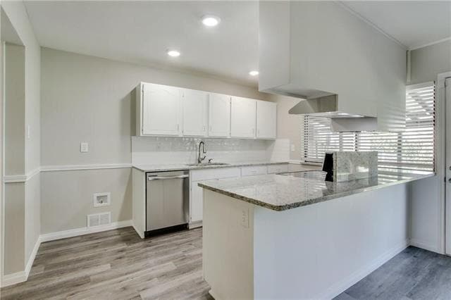 Building Photo - 418 Woodhurst Dr