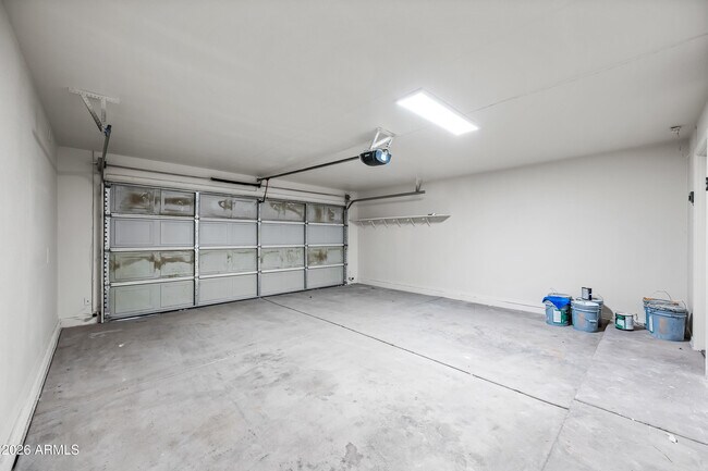 Building Photo - 10614 W Crimson Ln