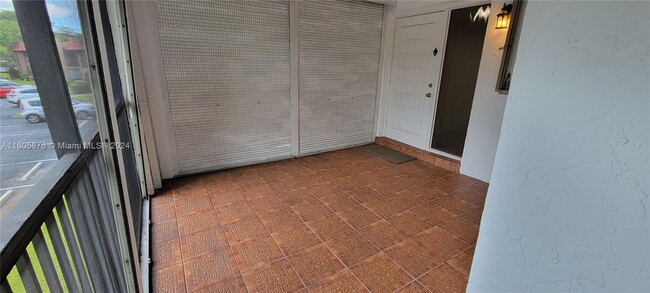 Building Photo - 8632 NW 34th Pl