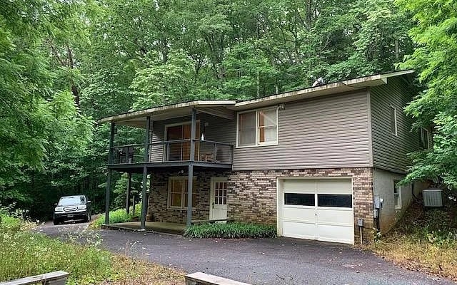 Building Photo - 546 Trackrock Camp Rd