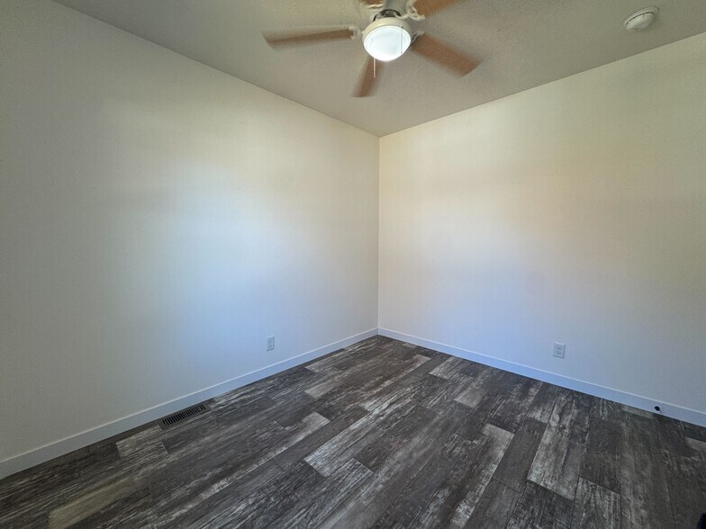 Building Photo - 3701 2nd St