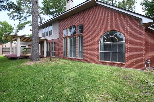 Building Photo - 18719 Racquet Sports Way