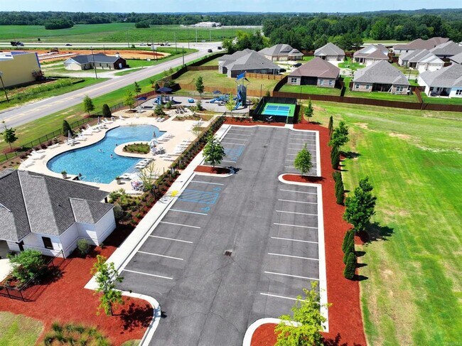 Building Photo - 104 Lenore Ct