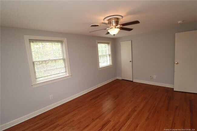 Building Photo - 1000 Nichols Dr
