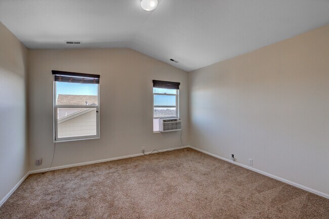Building Photo - 11926 Rodez Grove