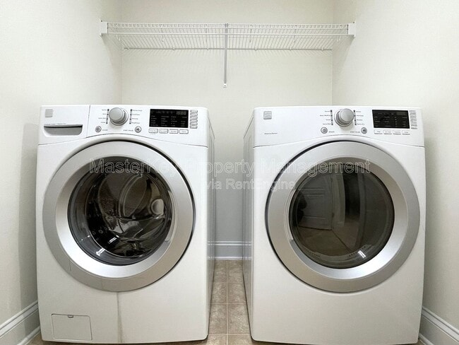 Building Photo - 152 Alamosa Pl