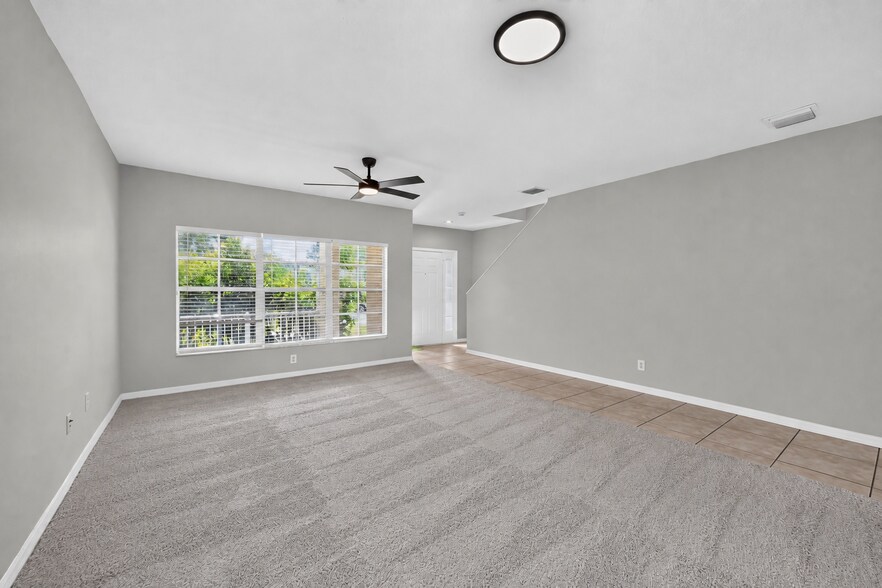 Building Photo - 6641 Cambridge Park Dr