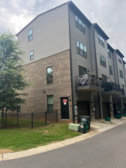 Building Photo - 310 Music Hall Way