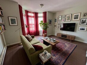 Building Photo - 1224 Eckert Ave