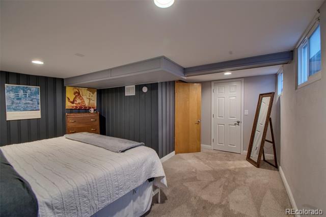 Building Photo - 600 S Canosa Ct
