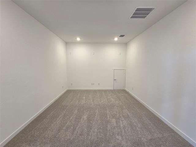 Building Photo - 724 Warleggan Wy