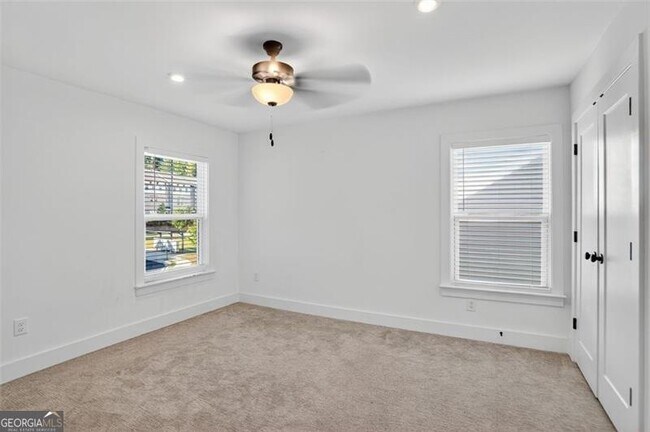 Building Photo - 608 Avondale Pk Cir