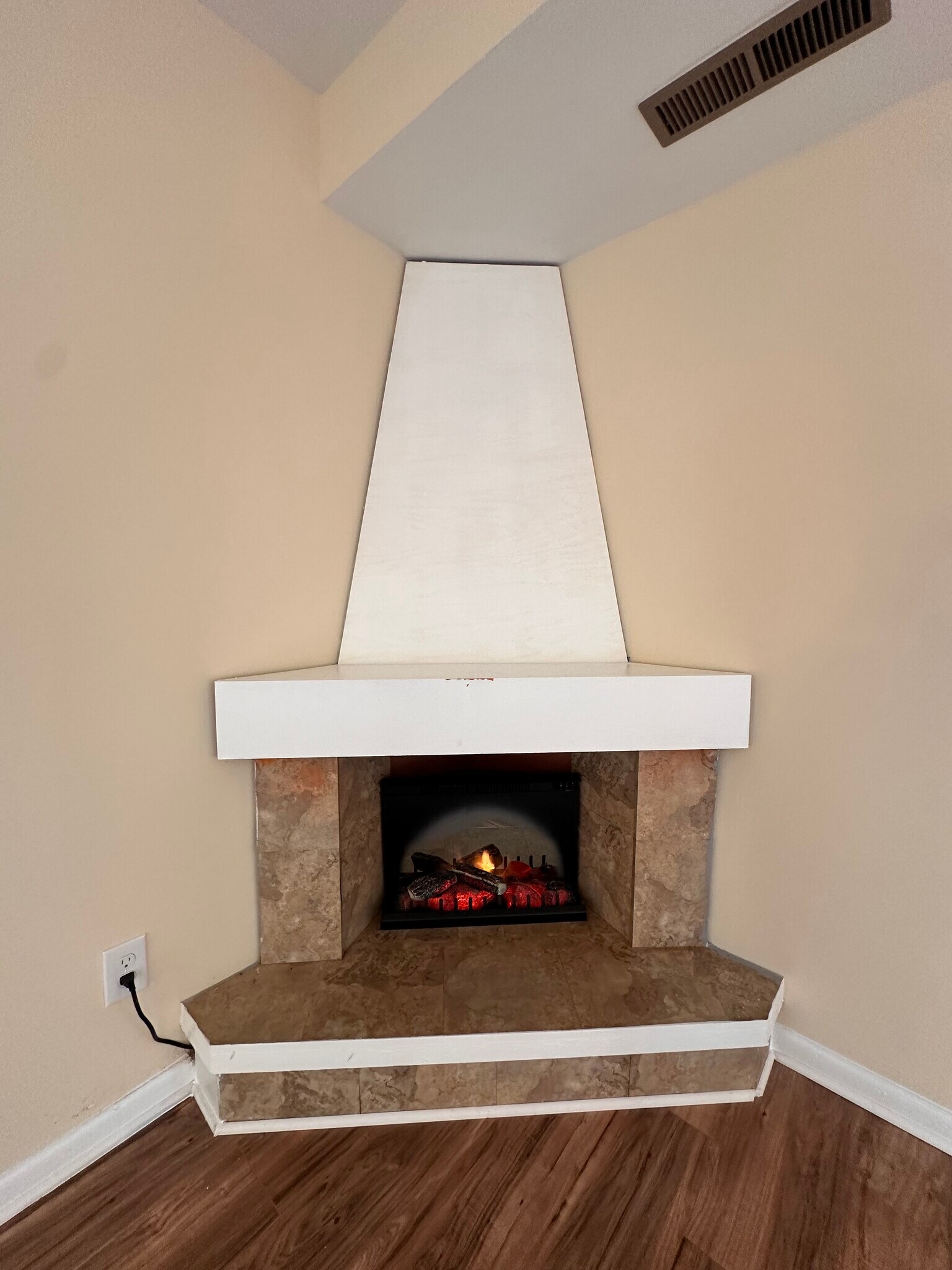 Building Photo - 6001 Arlington Blvd