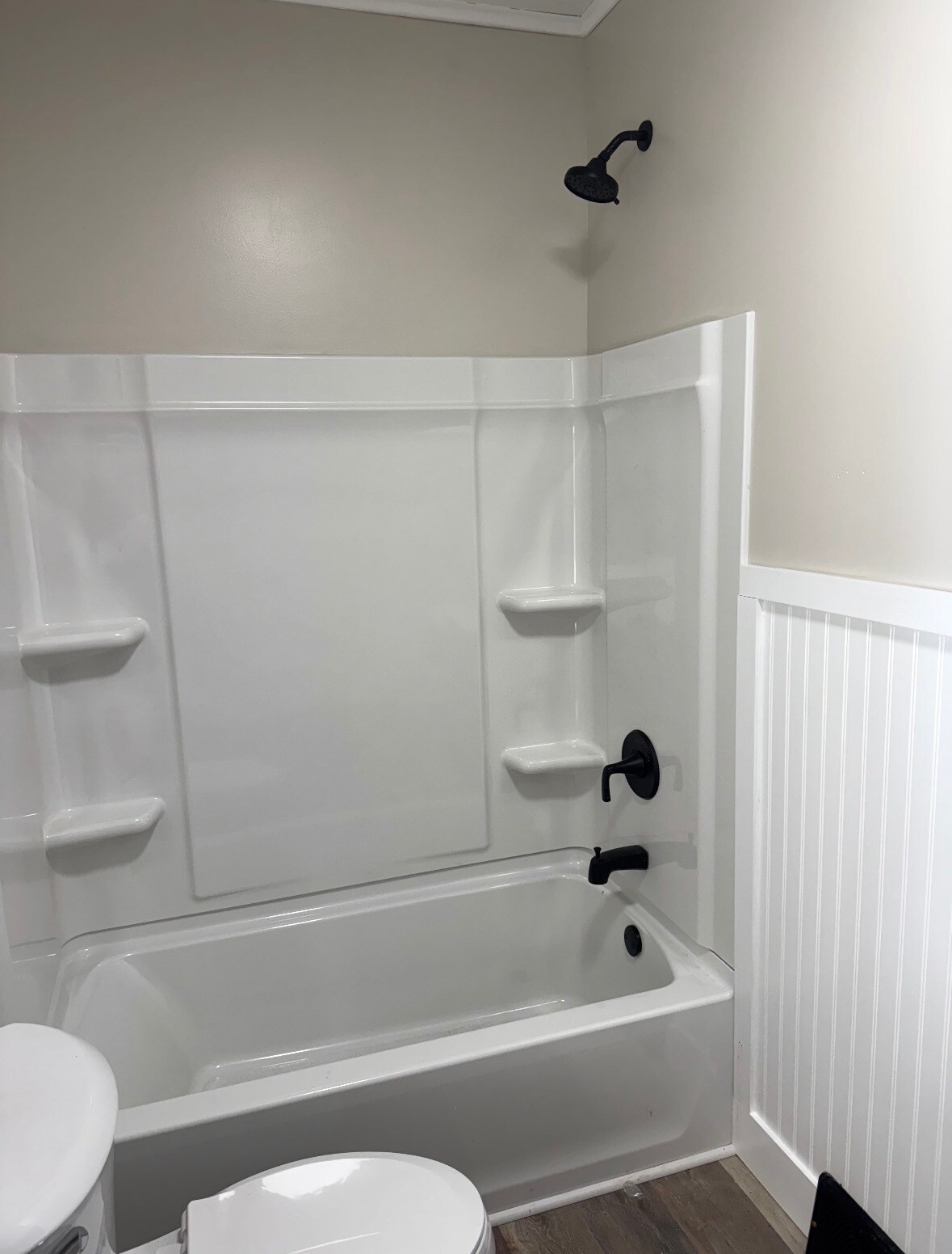 Building Photo - 614 Chenango St