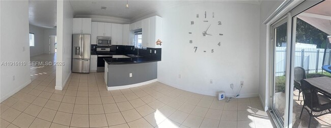 Building Photo - 3102 NE 3rd Dr