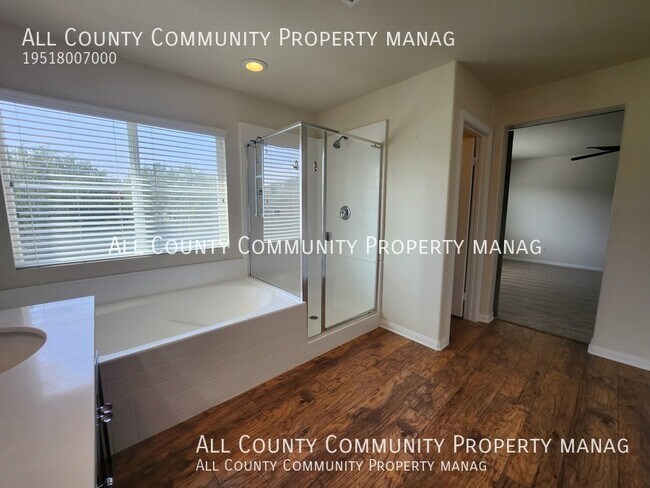 Building Photo - 25255 High Plains Ct