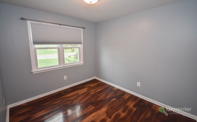 Building Photo - Spacious 2-Bed, 2-Bath Condo in Mill Ridge Community