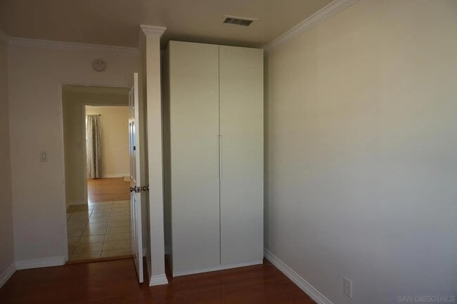 Building Photo - 3860 Paula St