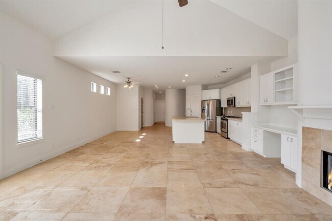 Building Photo - 3602 Link Valley Dr.