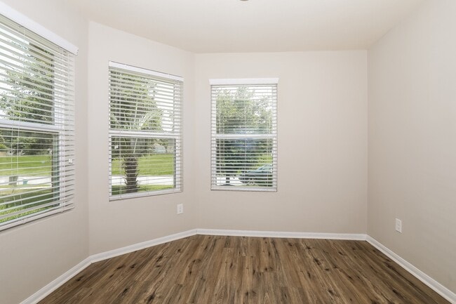 Building Photo - 16738 N Gull Dr