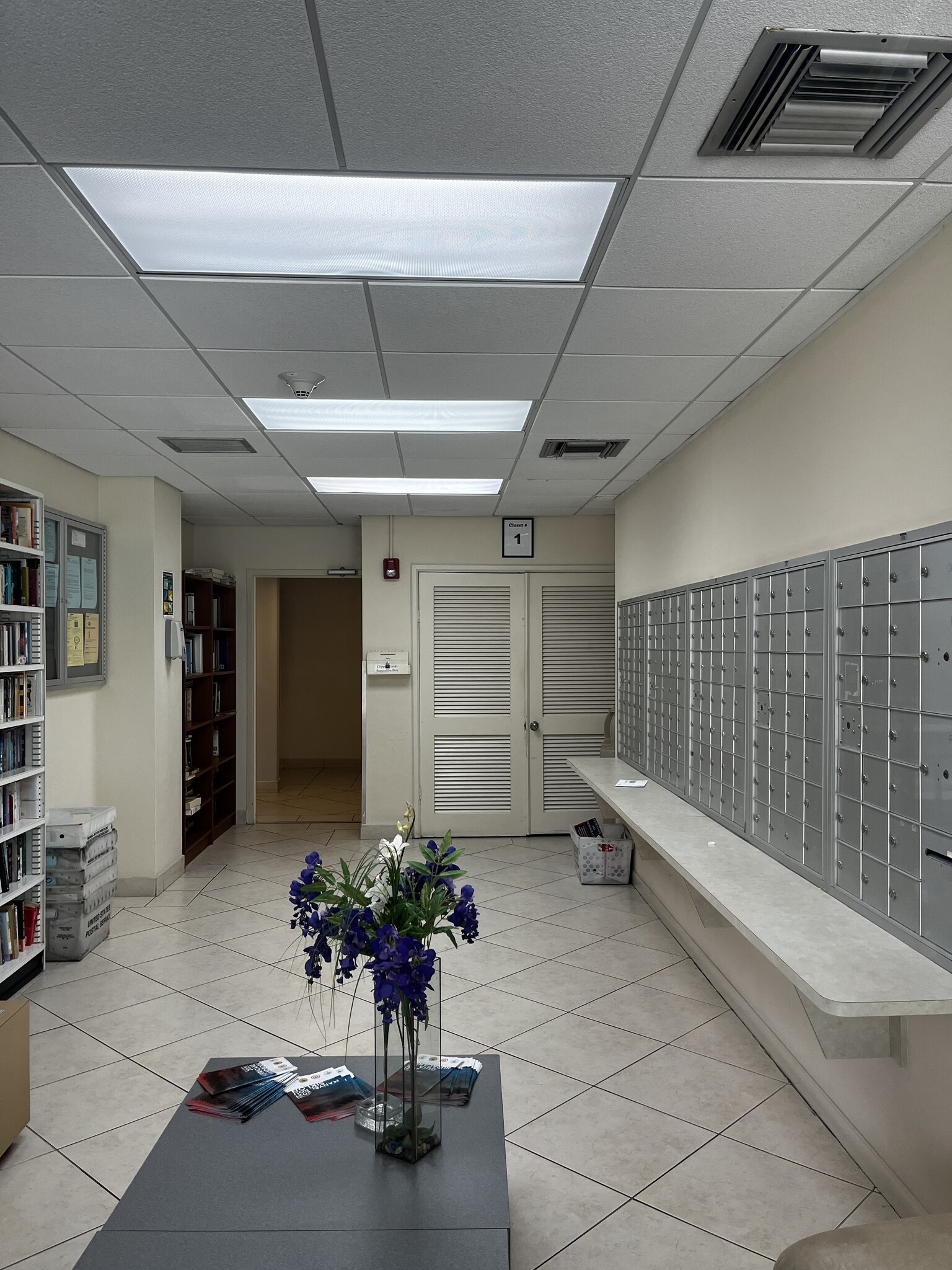 Building Photo - 880 NE 69th St