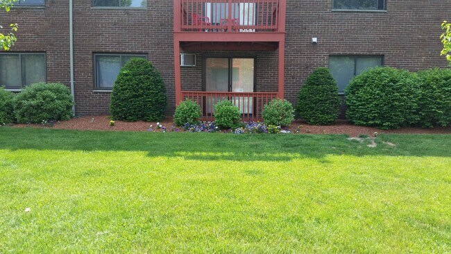 Building Photo - 29 Capron Rd