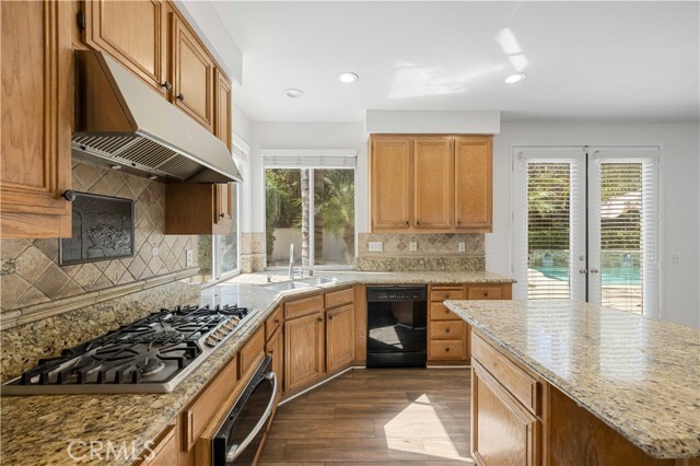 Building Photo - 16190 Vermeer Dr