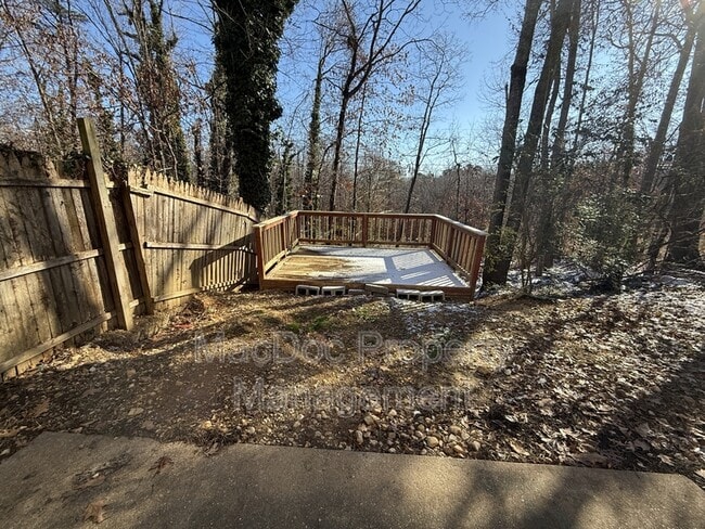 Building Photo - 534 Olde Greenwich Cir