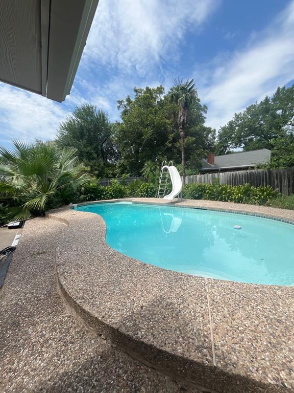 Building Photo - 1312 Quailfield Cir