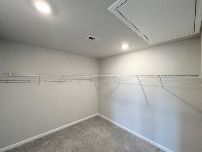 Building Photo - 812 Cainhoy Ct