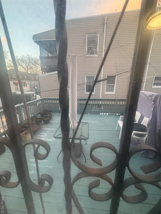 Building Photo - 74-11-74-97 97th Ave