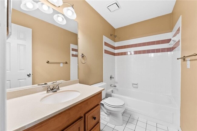 Building Photo - 2266 Oak Glenn Cir