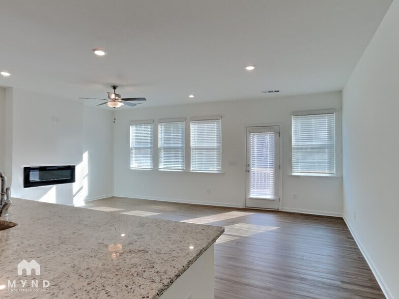 Building Photo - 289 Whitetail Cir