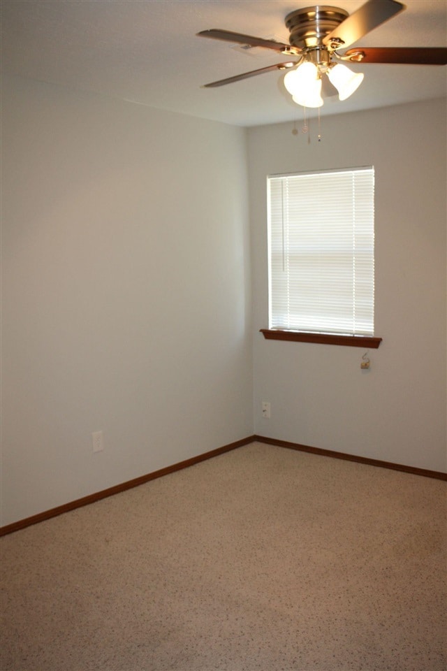 Building Photo - 2701 NW Friar Tuck Ln