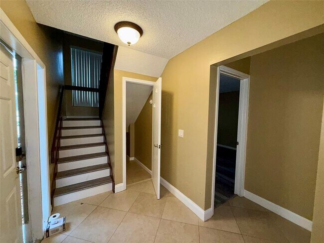 Building Photo - 9313 Ketay Cir